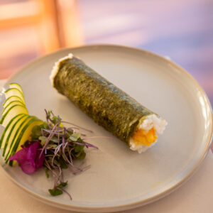 Hand roll de langostinos